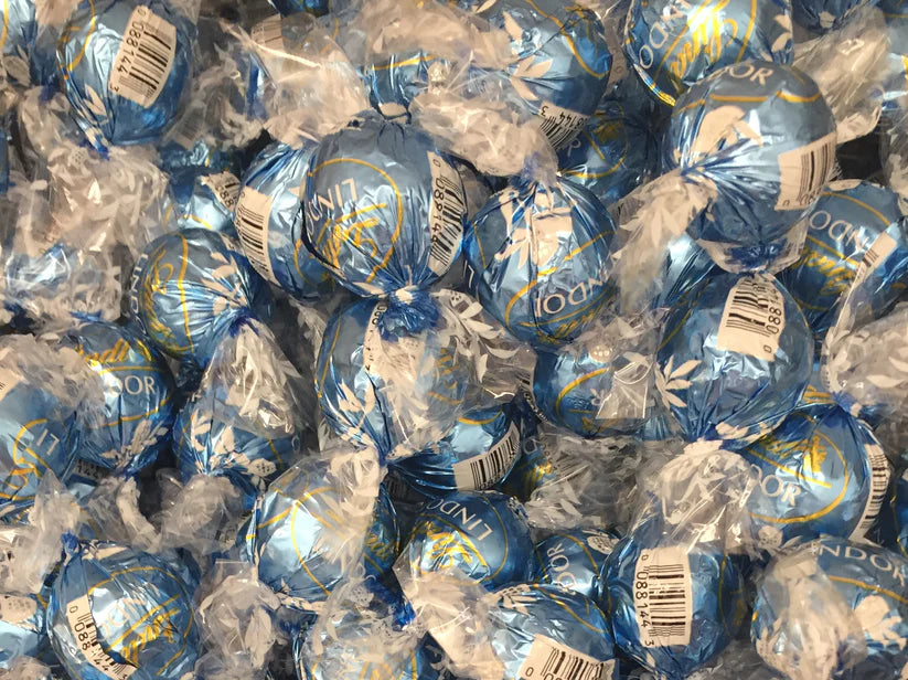 Lindt Lindor Stracciatella Chocolate Ball (each)
