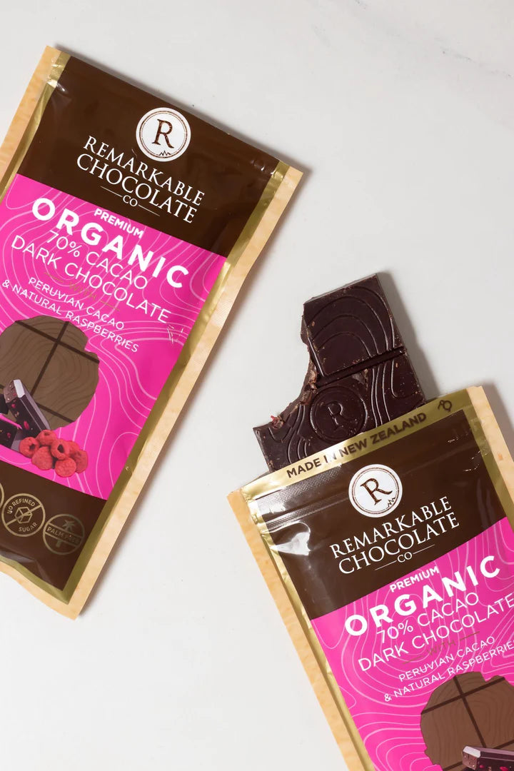 The Remarkable Chocolate Co. Organic 70 % Dark &amp; Raspberry Bar 80g